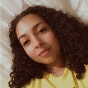 Meet your Posher, Tessa